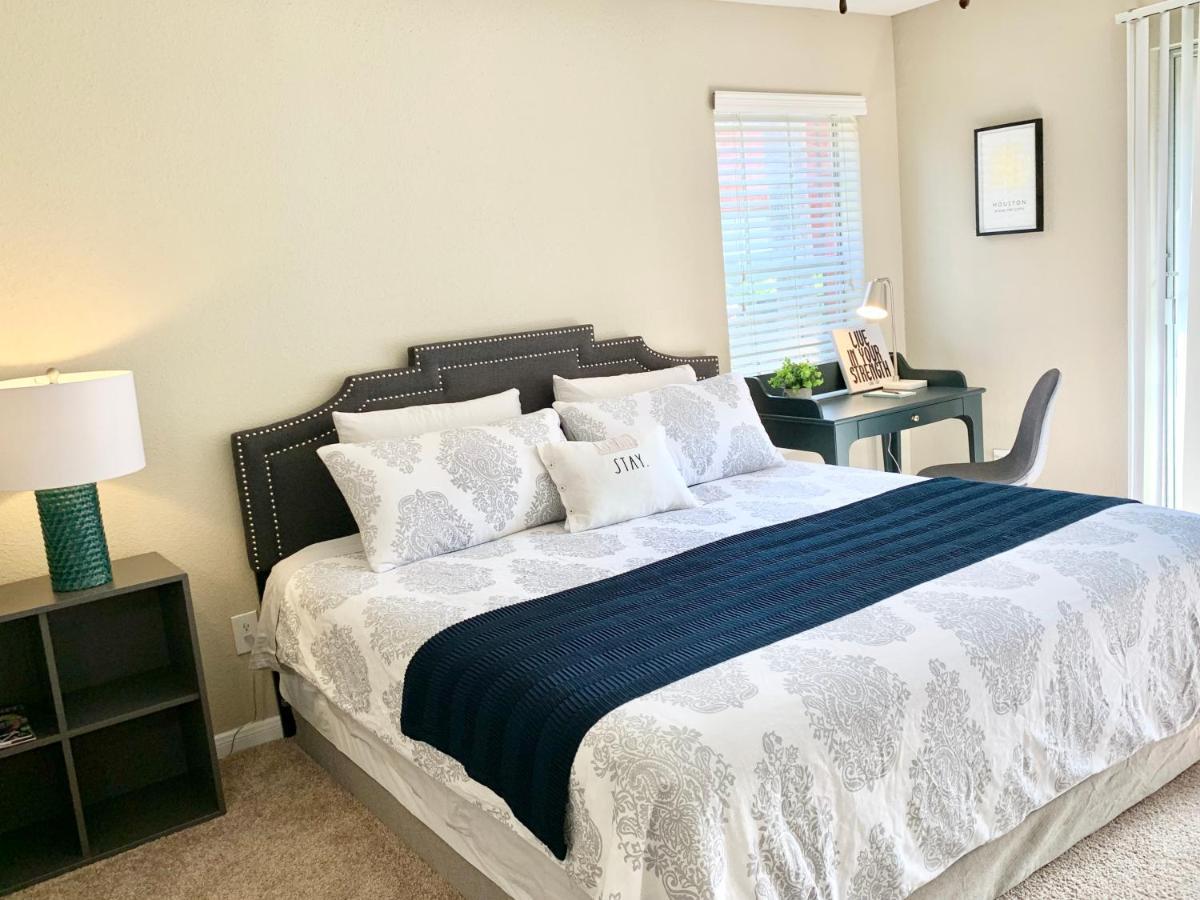 Spacious 2Br&2Ba Med Center Apt, Free Parking&Shuttle Houston Extérieur photo